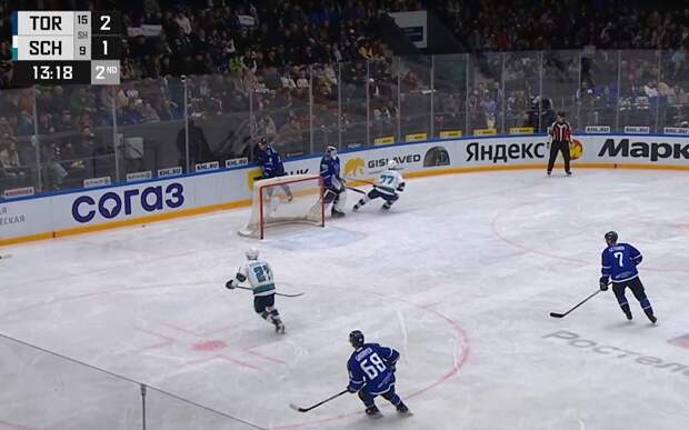 Нижегородского хоккеиста Дениса Костина оштрафовали за симуляцию на матче