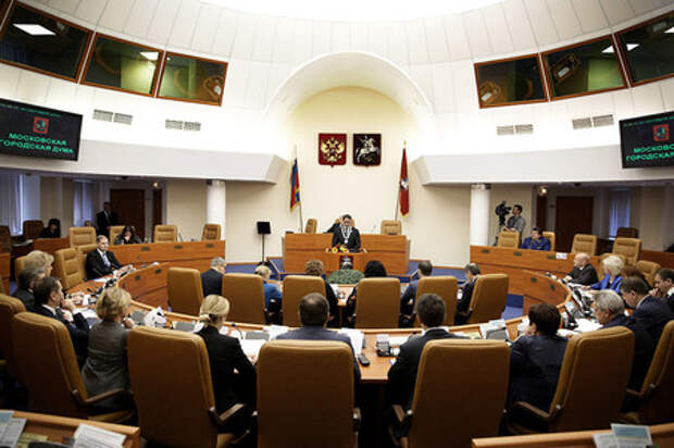 Мосгордума рассмотрит законопроект об упрощенном увольнении чиновников