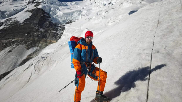 Житель Новосибирска не смог покорить труднейшую горную вершину из-за коронавируса