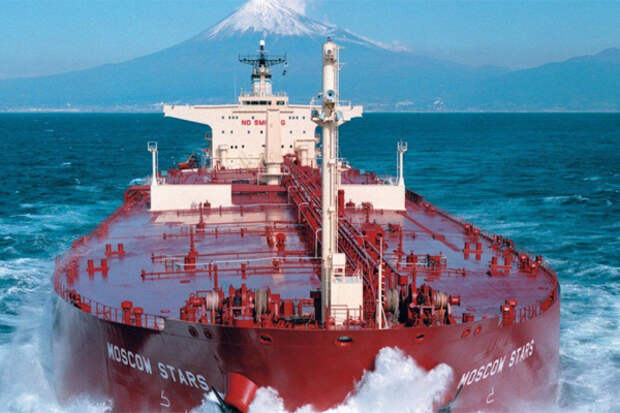 Рекордный объем Urals “завис” на танкерах в мировом океане