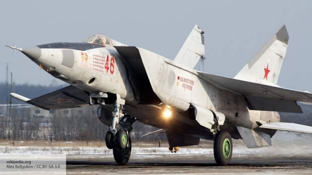 19FortyFive: одна ошибка конструкторов «уничтожила» МиГ-25 – самый быстрый перехватчик в мире