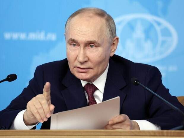 "И разве Путин не прав?": провокационный вопрос поставил эксперта в тупик. На Западе не принято признавать такое