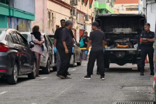 В Малайзии мать забыла отвезти сына в детсад и оставила его в машине на 9 часов