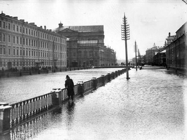 Наводнение. Крюков канал. 1903 г.