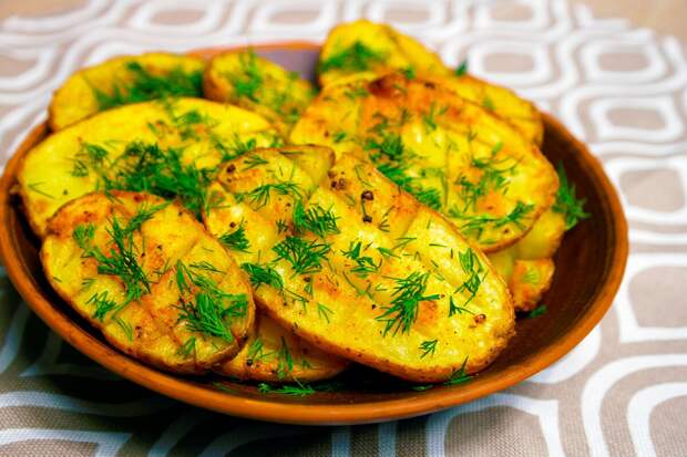 Картошку больше не варю и не жарю. Нашла универсальный рецепт как приготовить её вкусно