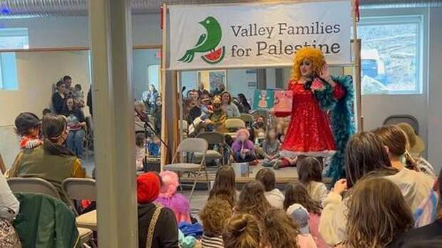 Watch: Drag Queen Makes Tiny Kids Chant "Free Palestine"