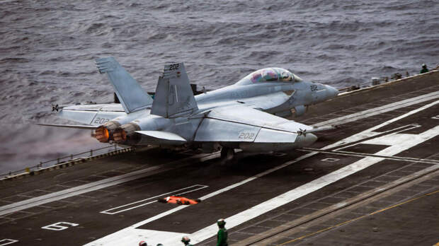 В CENTCOM опровергли сообщение о сбитом над Ираном F-15