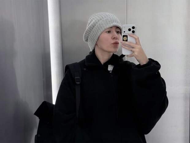 Жена Нурлана Сабурова, которому запретили въезд в РФ, опубликовала новое фото