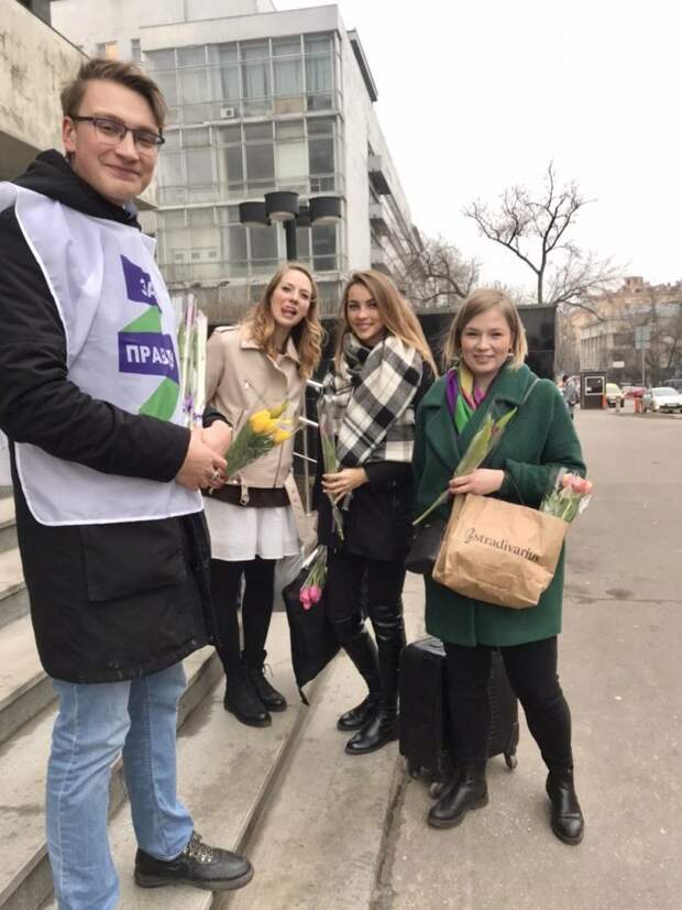 В Москве стартовала всероссийская акция #8мартаЗАПРАВДУ
