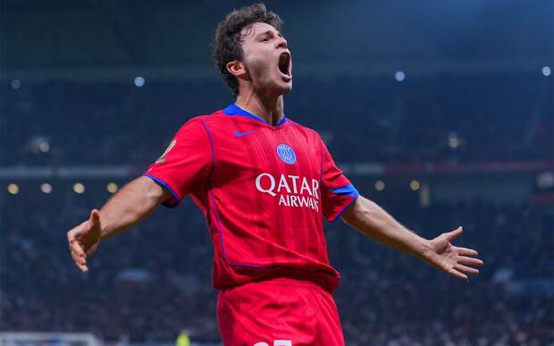 «ПСЖ» — «Бавария»: парижане повели в счете благодаря голу Невеша