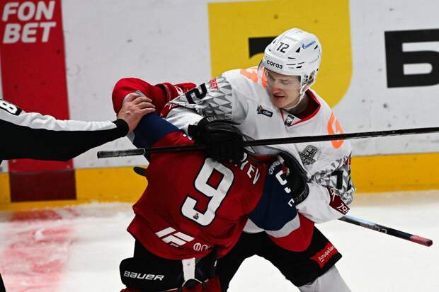 «Авангард» примет «Локомотив» в третьем матче полуфинала Кубка Гагарина