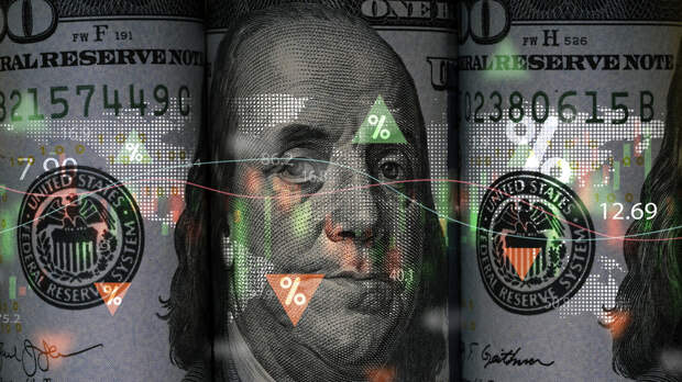 Эксперты рассказали RT, как могут измениться валютные курсы в 2026 году