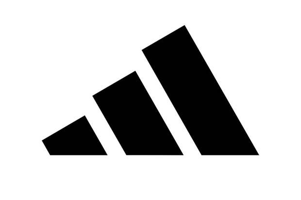 Adidas потребовал отменить регистрацию торгового знака движения Black Lives Matter в США