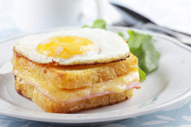 7 интересных рецептов завтраков из яиц 
