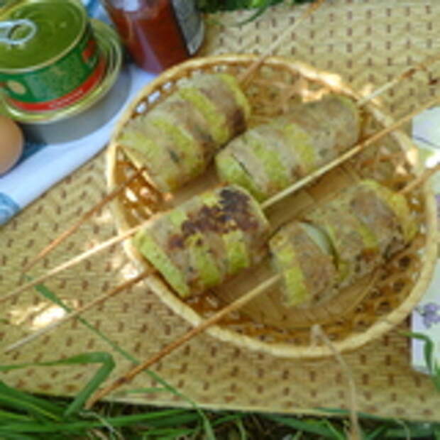 Кабачки на шпажках для пикника
