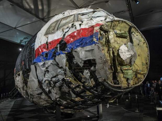 Голландцы сели в лужу с расследованием MH17 — отвечать Украине... Голландцы сели в лужу с расследованием MH17 — отвечать Украине...