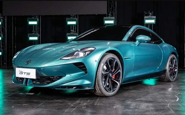 MG Cyber GTS стала хедлайнером Фестиваля скорости в Гудвуде 2024 года/ Фото: topgear.com