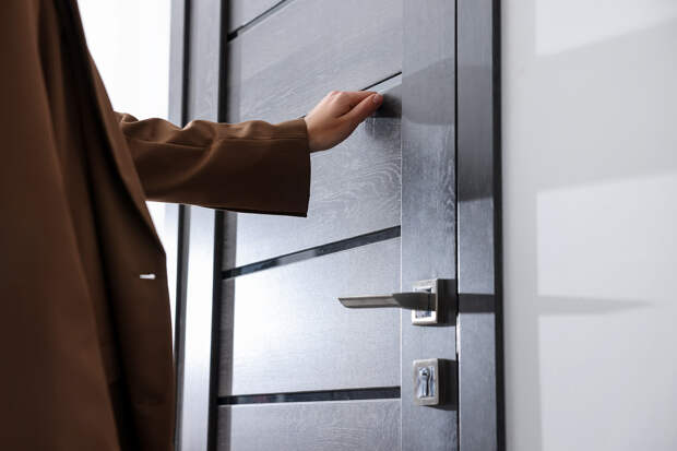 Москвичей предупредили об опасных коммунальщиках