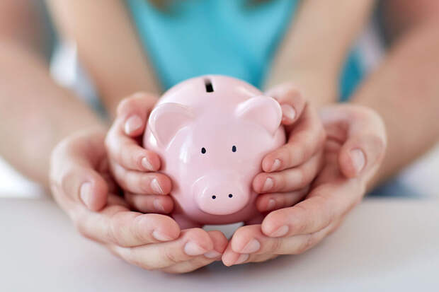 Психолог Дугенцова: ребенку стоит выдавать фиксированную денежную сумму