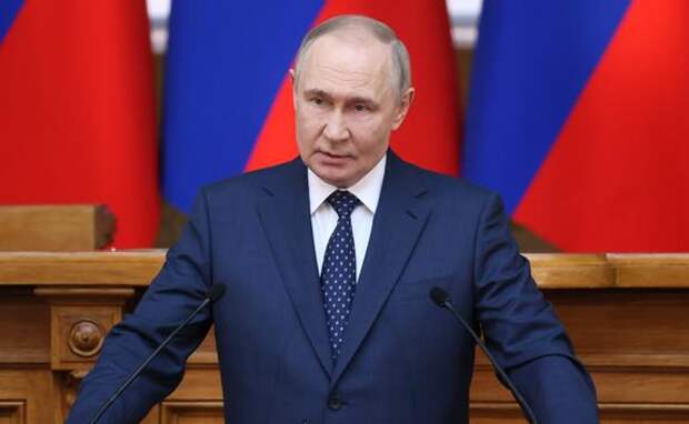 Путин поздравил лидеров Азербайджана, Белоруссии и других стран с Днем Победы