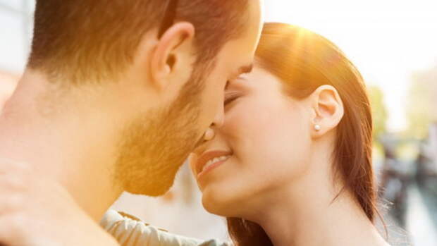 First-Kiss-Tips1