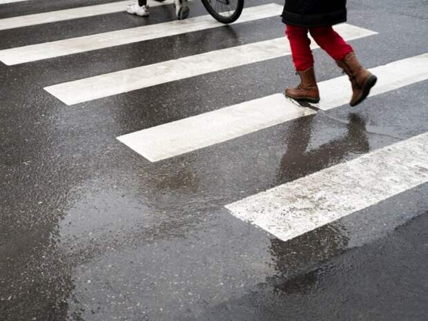 В Смоленске 9-летний мальчик попал под машину на «зебре»