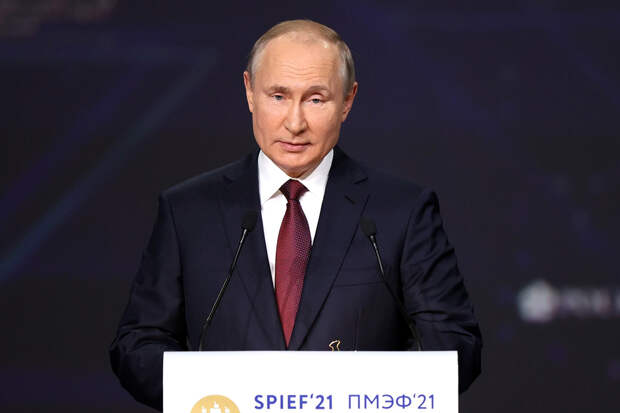 Путин предложил продлить программу льготной ипотеки