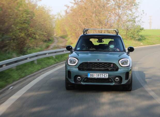 Тест Mini Countryman Cooper S All4