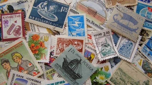 Еще 10-20 лет назад было очень популярно собирать марки. /Фото: hajunga.de