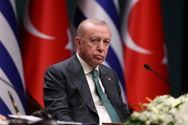 Эрдоган вызвался помирить Иран и США