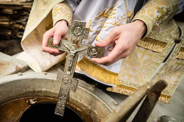 Сергей Аксёнов попросил всех, кто намерен последовать традиции крещенских купаний, не забывать о благоразумии и мерах безопасности