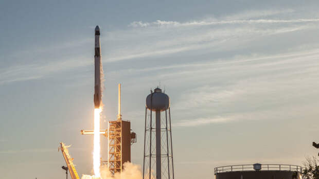 Российские космонавты с МКС поздравили россиян с наступающим Новым годом