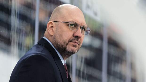 «Хочется похвастаться, но я этого делать не буду». Тренер «Лады» — о третьей подряд победе в КХЛ