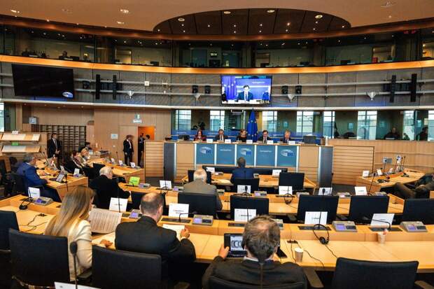 Сийярто: главы МИД европейских стран впервые назвали США угрозой для ЕС