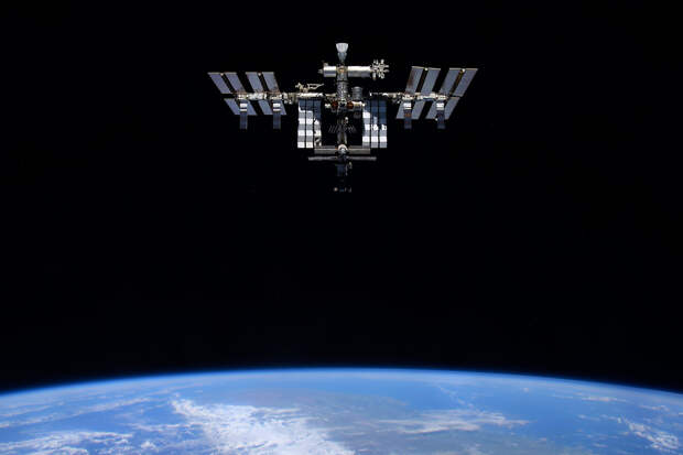 NASA: российские космонавты помогут с эксплуатацией американских систем на МКС