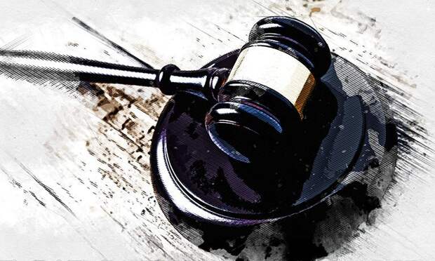 Гипермаркет «Лента» заплатит орловчанке 100 тыс. рублей за «опасные» двери