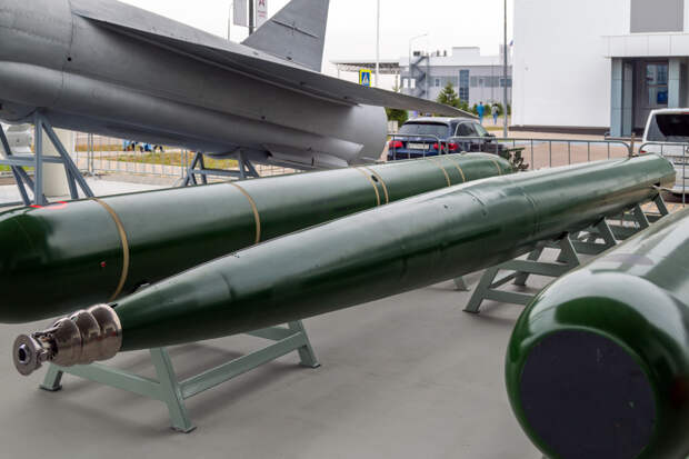 В Одессе российские ракеты поразили склад ВСУ с катерами-камикадзе