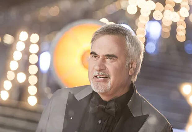 Продюсер: Меладзе мог заработать до 20 млн рублей за выступление на свадьбе в Каннах