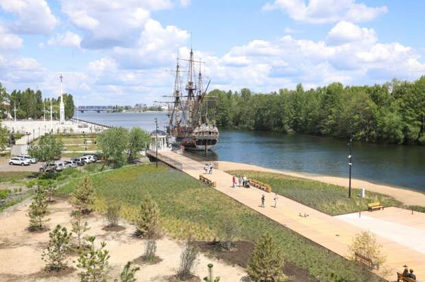 Мэр Воронежа предложил горожанам поделиться идеями, чем дополнить Петровскую набережную Мэр Воронежа предложил горожанам поделиться идеями, чем дополнить Петровскую набережную