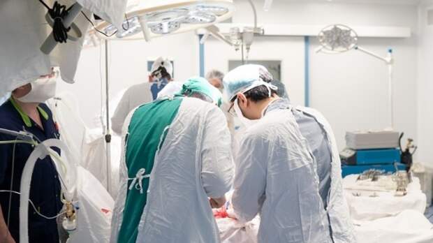 Астраханские хирурги спасли руку ребенка, травмированную при взрыве петарды