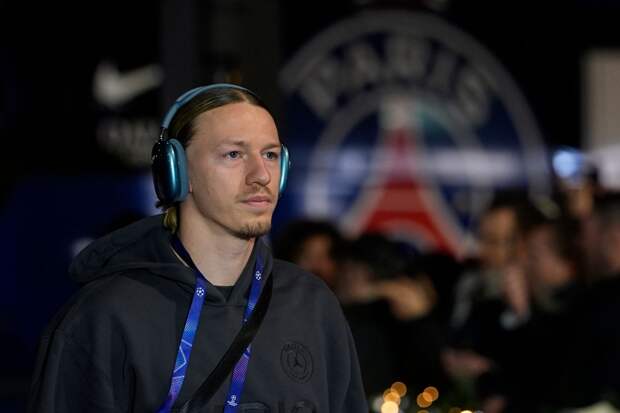 «Праздники меня немного зажевали». Матвей Сафонов рассказал, как встретил Новый год