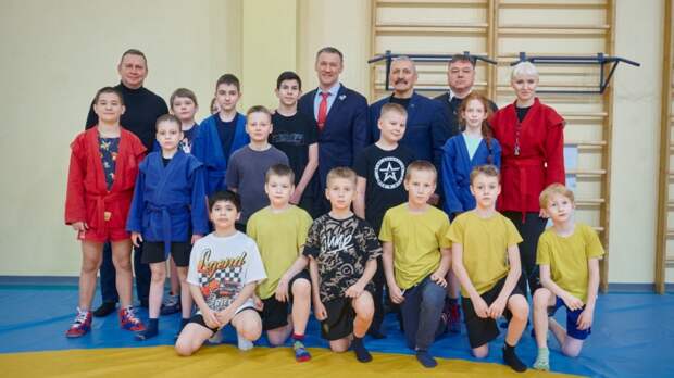 В Нижнем Тагиле развивается проект «Самбо в школу»
