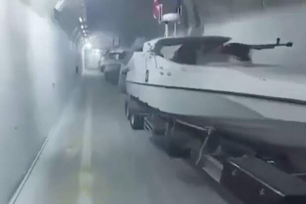 Иранская армия показала видео подземных тоннелей с катерами, ракетами и минами