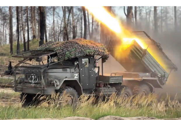 На предельной дальности: расчеты артиллерии разгромили дроноводов ВСУ и сорвали ротацию