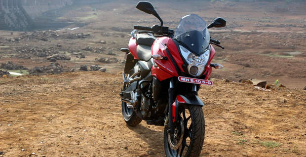 Bajaj планирует модернизировать мотоцикл Pulsar AS200