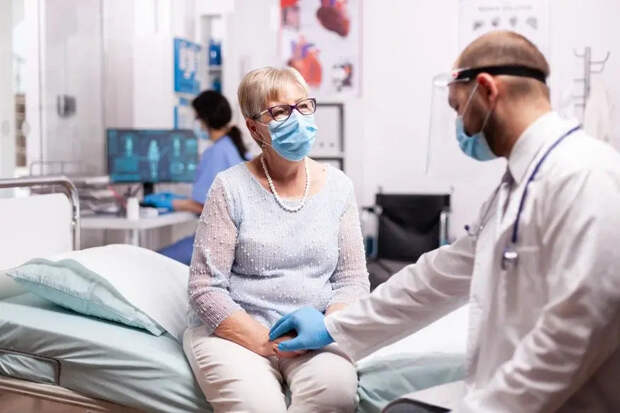 Елена Малышева показала, насколько за 40 лет выросла выживаемость при раке