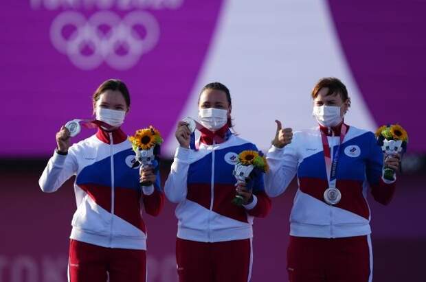 Российские лучницы завоевали серебро в командном турнире на Олимпиаде