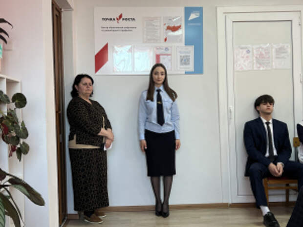 Полицейские и общественники Пригородного района Северной Осетии провели серию встреч по профилактике экстремистских проявлений с учащимися школ с. Сунжа