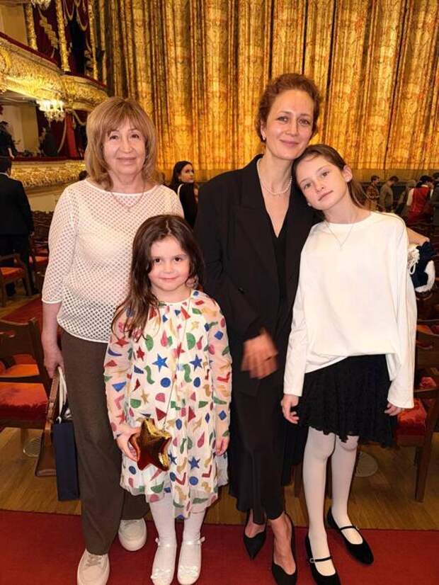 «Это же скукотища»: 10-летняя дочь Виктории Исаковой разочаровалась балетом