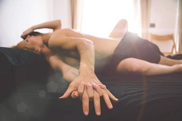 Девушка испытала невероятный оргазм после одного действия партнера и очень удивила его